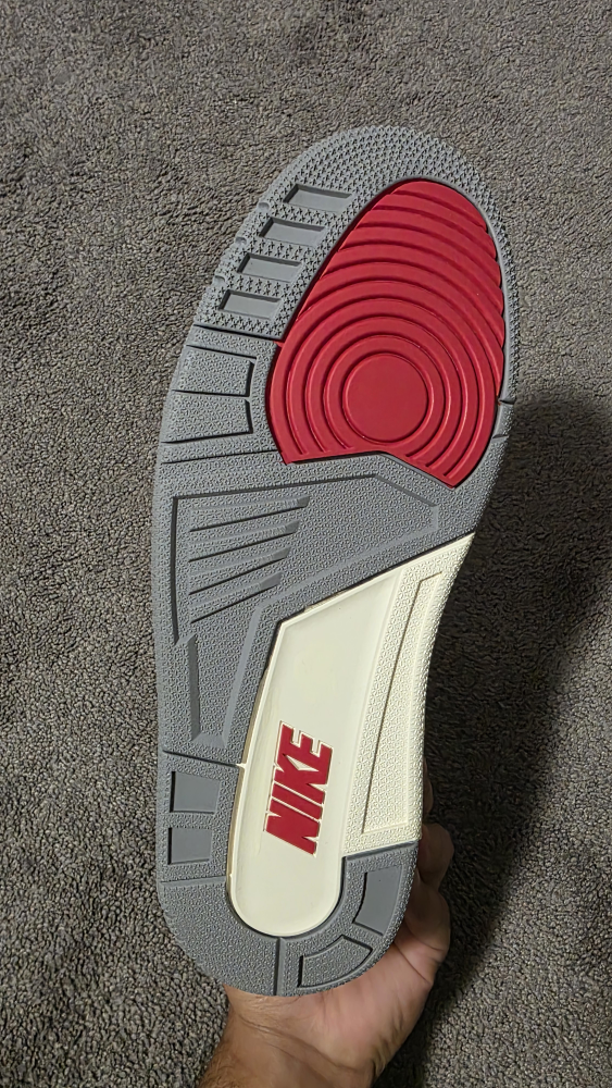 Nike Air Jordan 3 Retro White Cement US 10 - photo 4