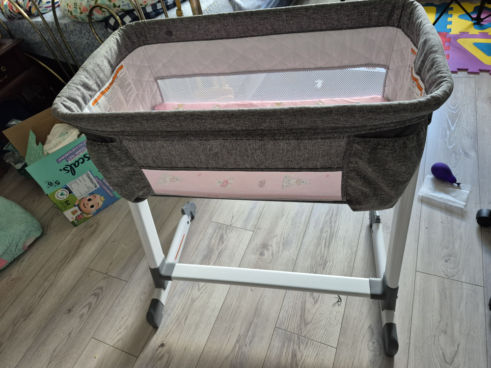 Grey Baby Bassinet - photo 3