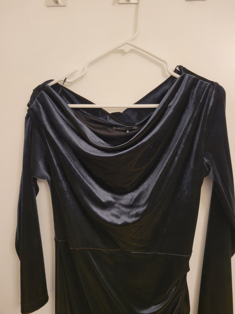 CLOSET SALE -Dynamite Velvet Off-Shoulder Dress, Size M - photo 3