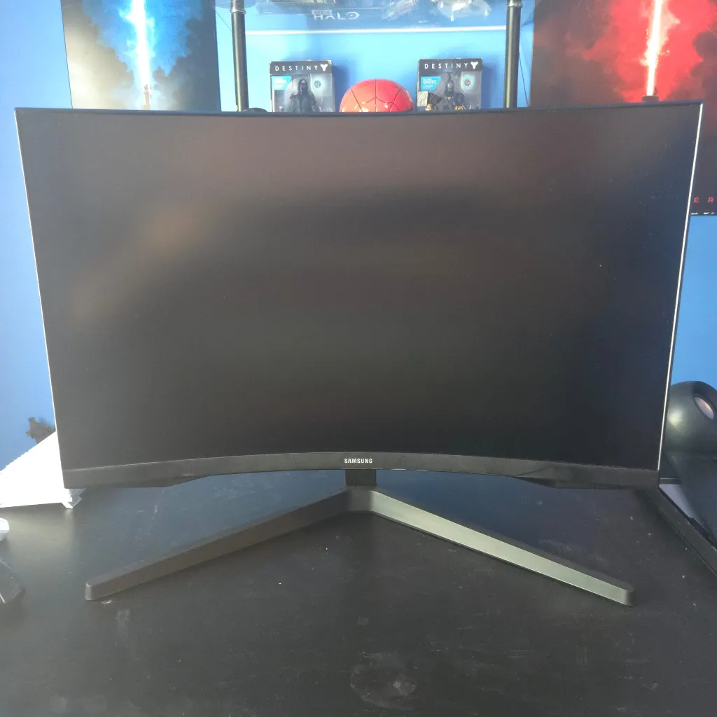 Samsung Odyssey G5, 27" Curved Monitor image indicator(4)