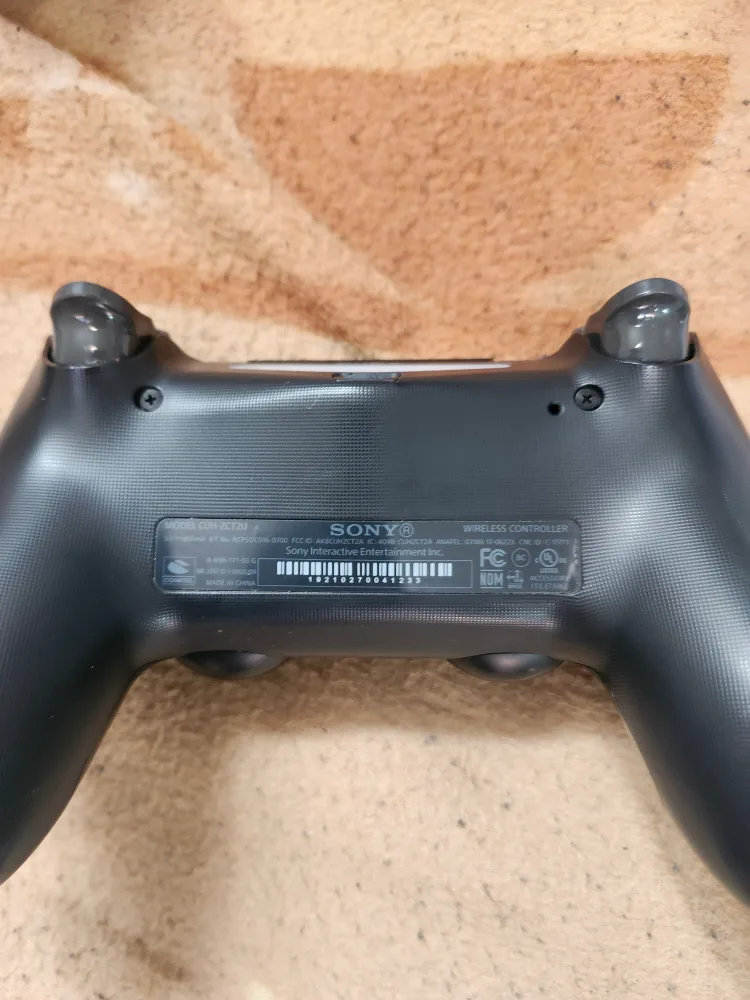 Sony Dualshock 4 Wireless Controller image indicator(2)
