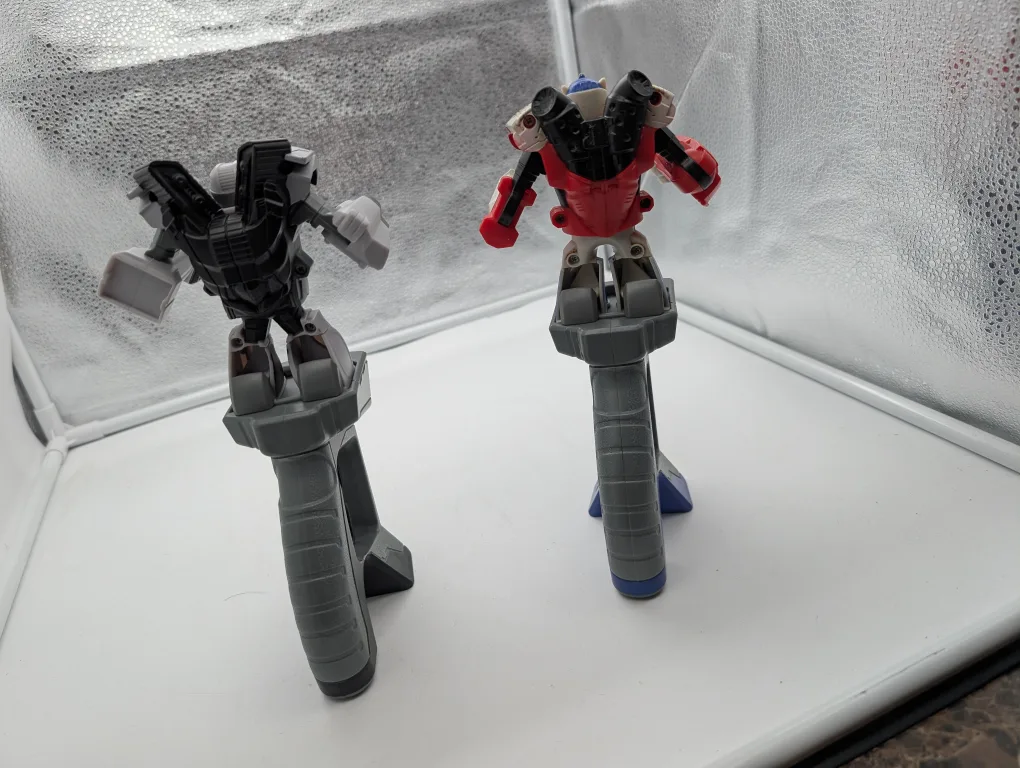 Battle Master Transformers Figures image indicator(3)
