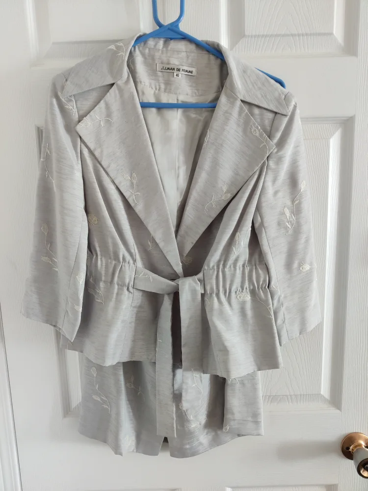 Lilian de Femme Skirt Suit - Size 40 image indicator(6)