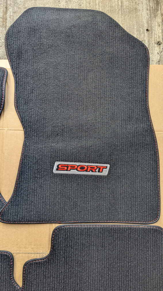 New OEM Subaru Forester Carpet Floor Mats 2019-2024 (Set of 4 - photo 3