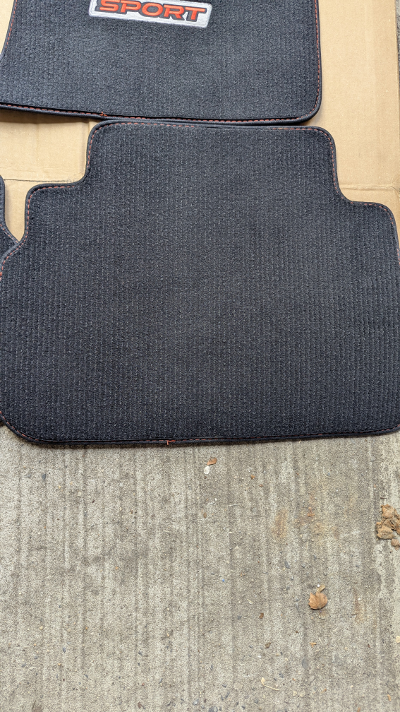 New OEM Subaru Forester Carpet Floor Mats 2019-2024 (Set of 4 - photo 5