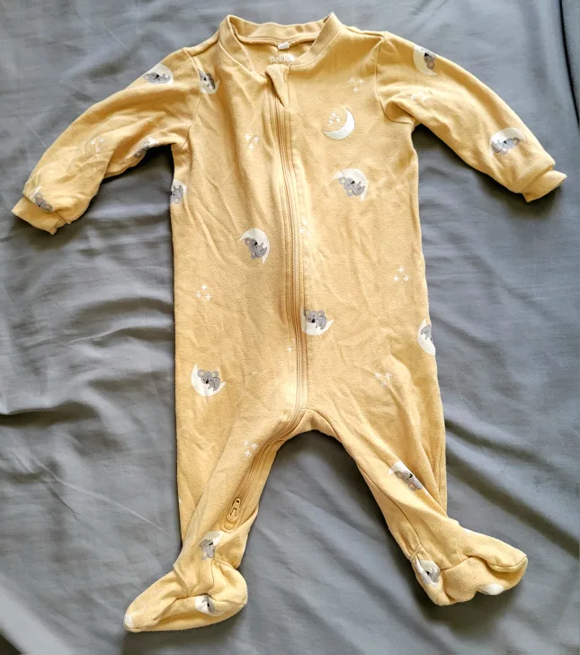 Bundle - Baby Clothes - Size 9-12 Months image indicator(3)