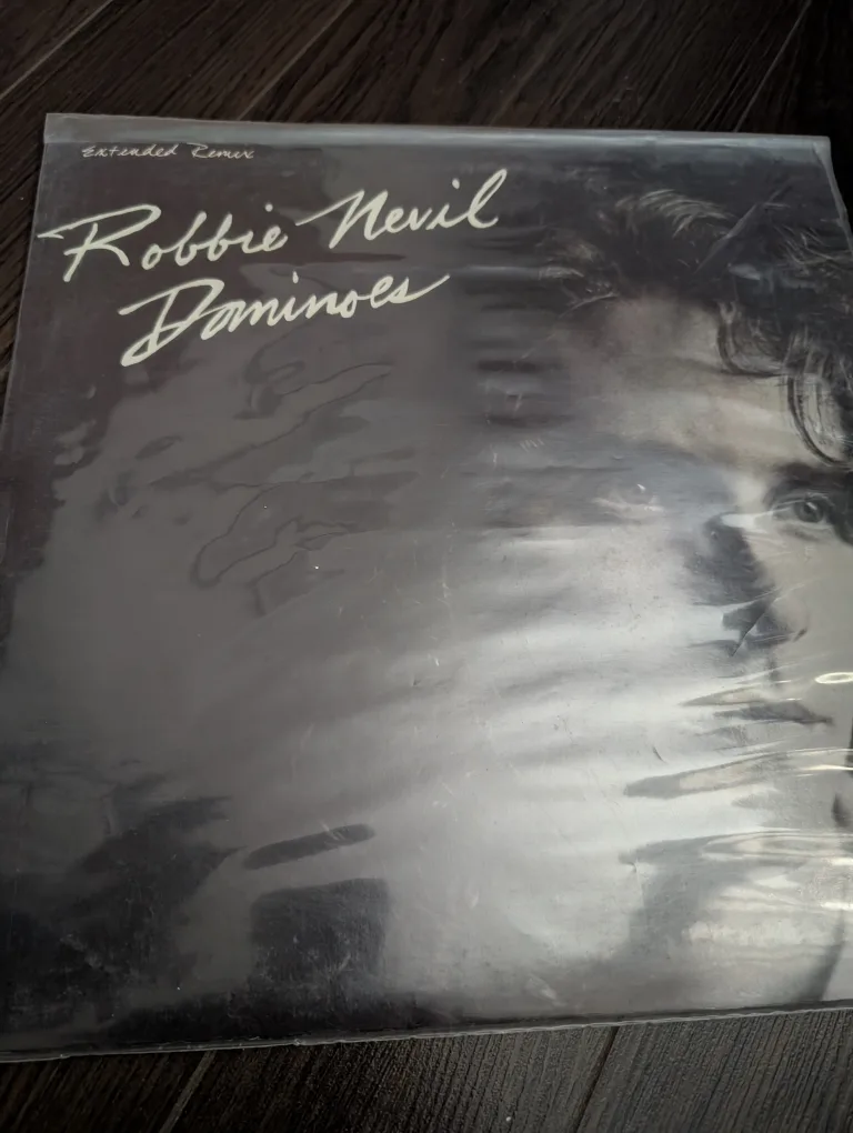 Robbie Nevil - Dominoes Extended Remix Vinyl thumbnail