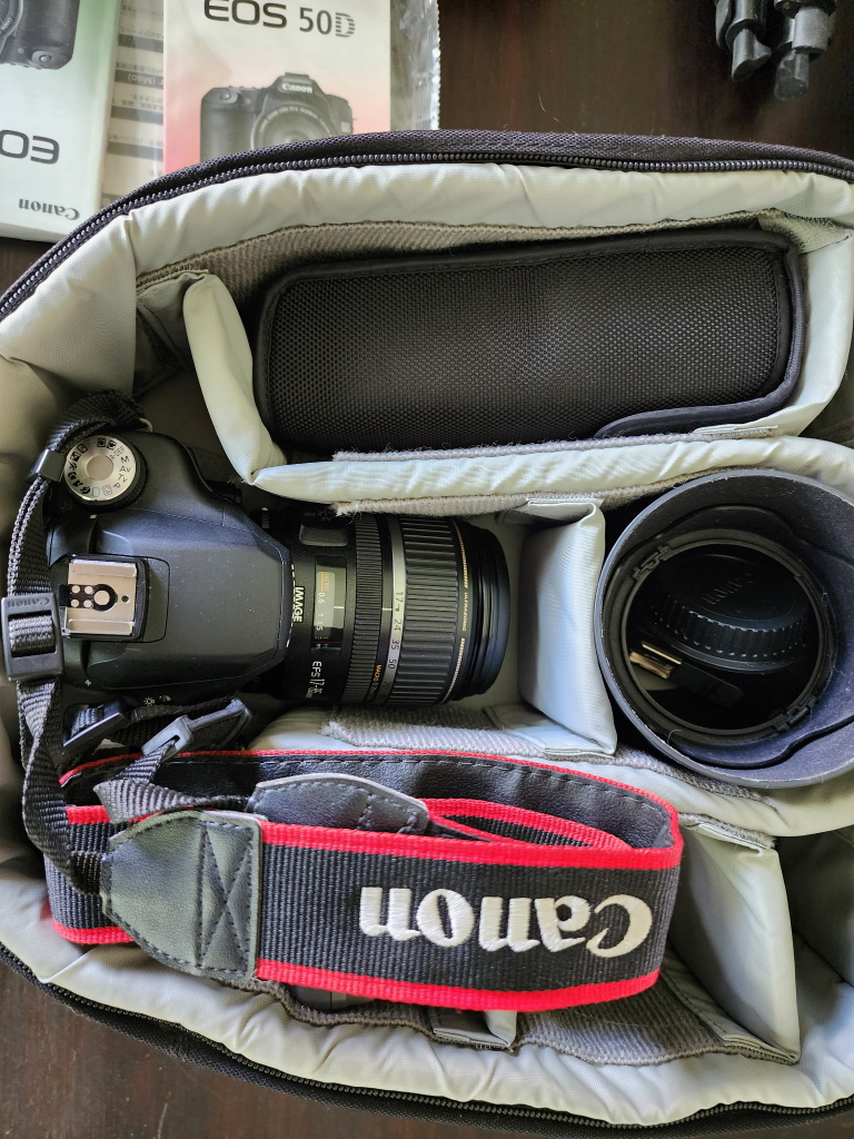 Canon EOS 50D Bundle – Lens, Flash, Lights & Tripods