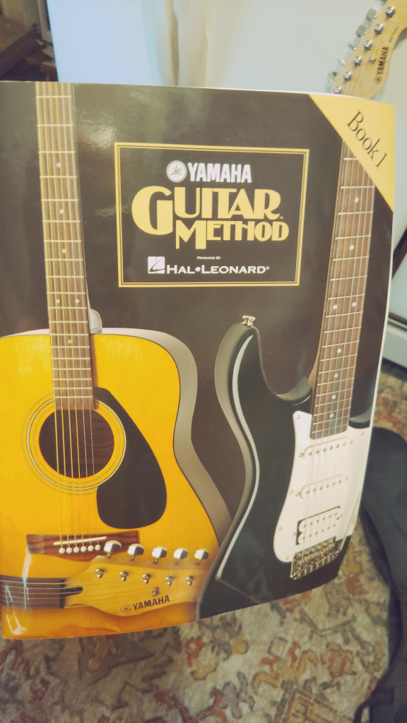 Yamaha Electric Guitar - photo 5