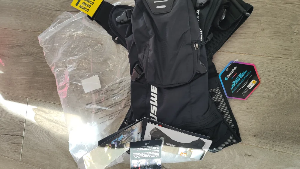 USWE Outlander 9L Hydration Pack - New thumbnail