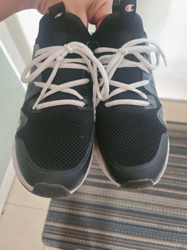 🥕 Champion Flare Sneakers - Women's Size 9 image indicator(3)