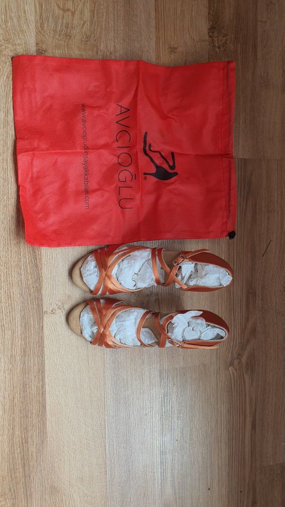 Avcioglu Dance Shoes, Size 7, Orange