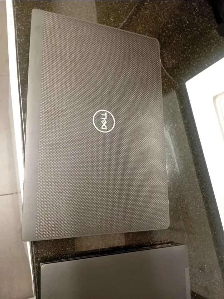 Dell laptop 16GB ram WINDOWS 11 256ssd image indicator(2)