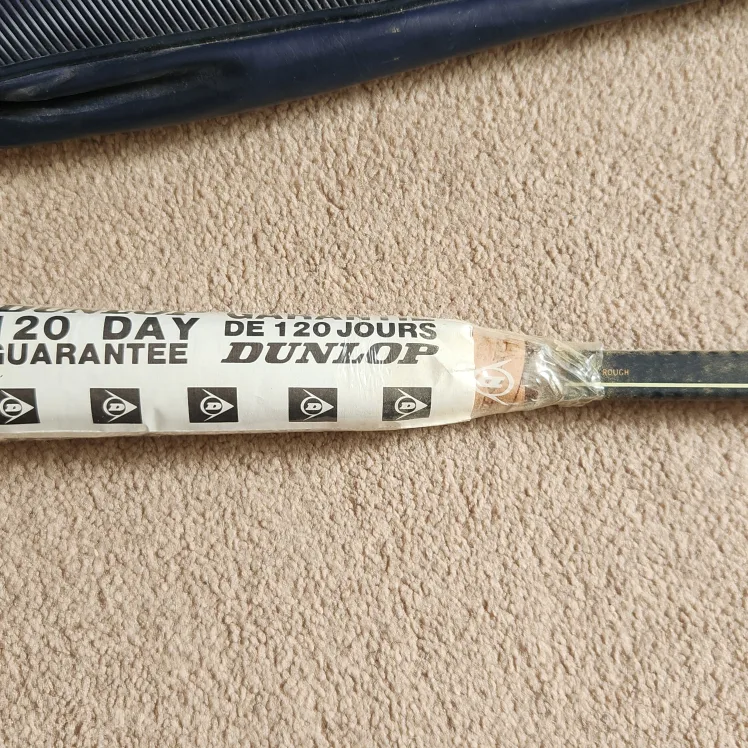 Dunlop Blue Max Squash Racquet with Case image indicator(3)