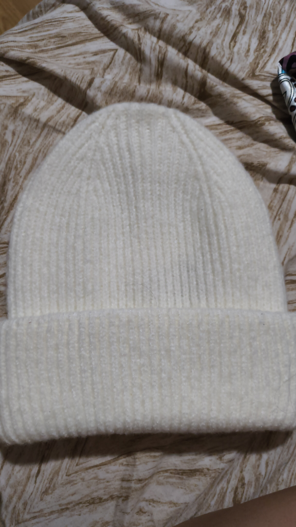 White Knit Beanie Hat - photo 2
