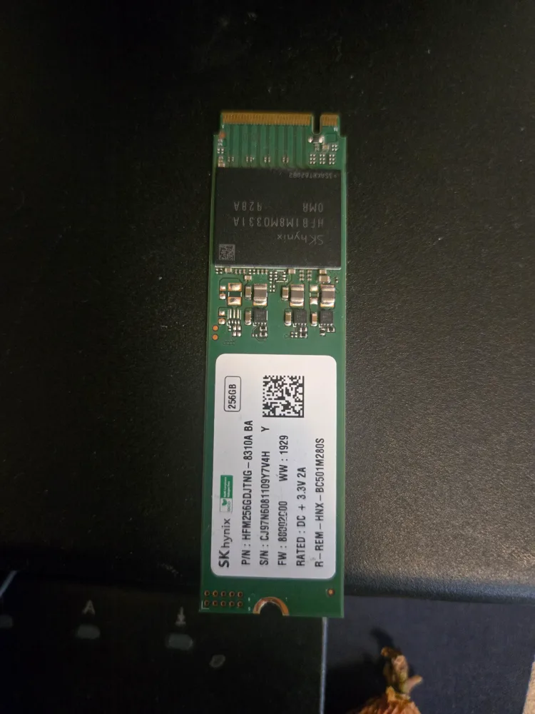 SK Hynix 256GB SSD thumbnail