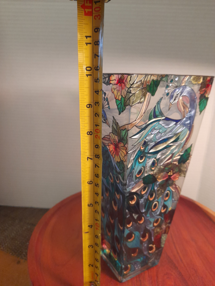 Peacock Design Decorative hand painting glass vase