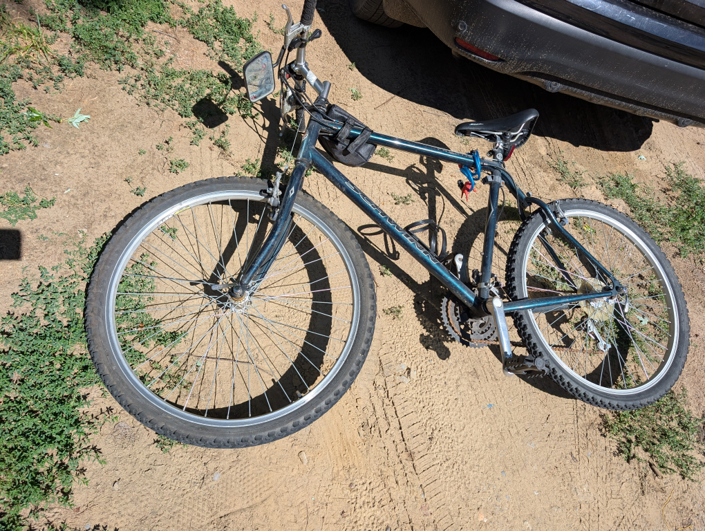 Schwinn High Sierra Mountain Bike