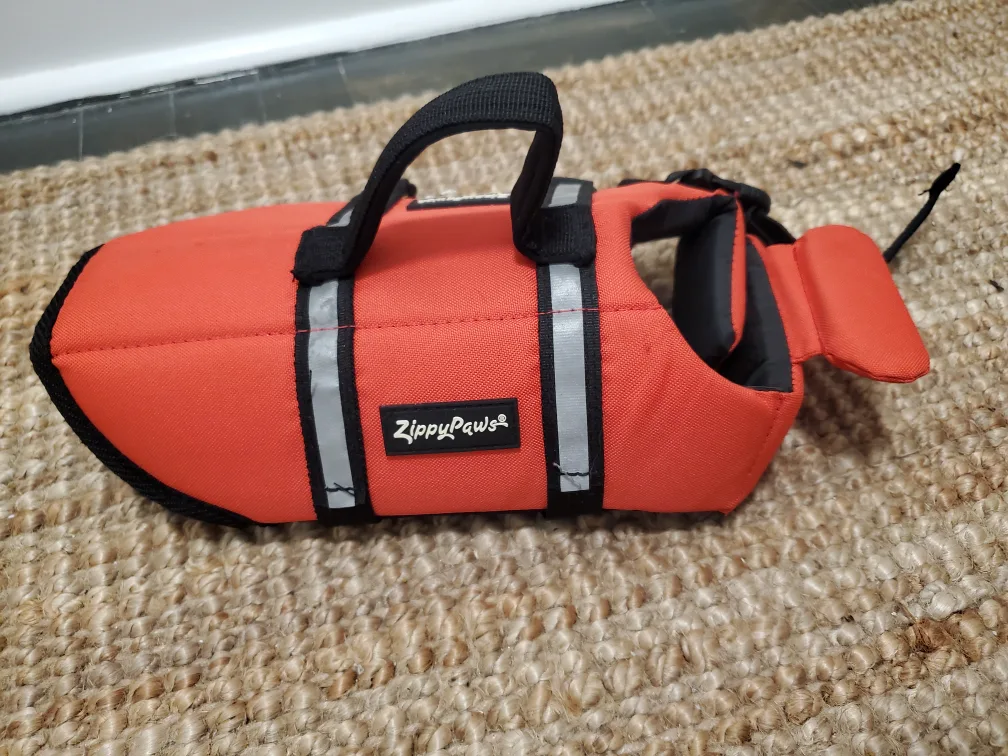 ZippyPaws Adventure Life Jacket - Size M image indicator(3)