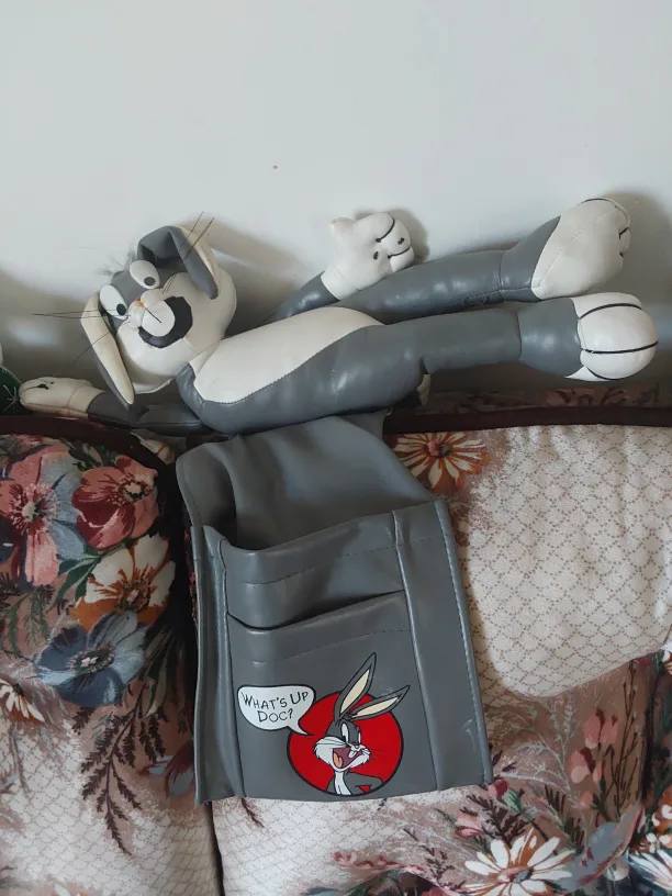 Bugs Bunny T.V remote caddy