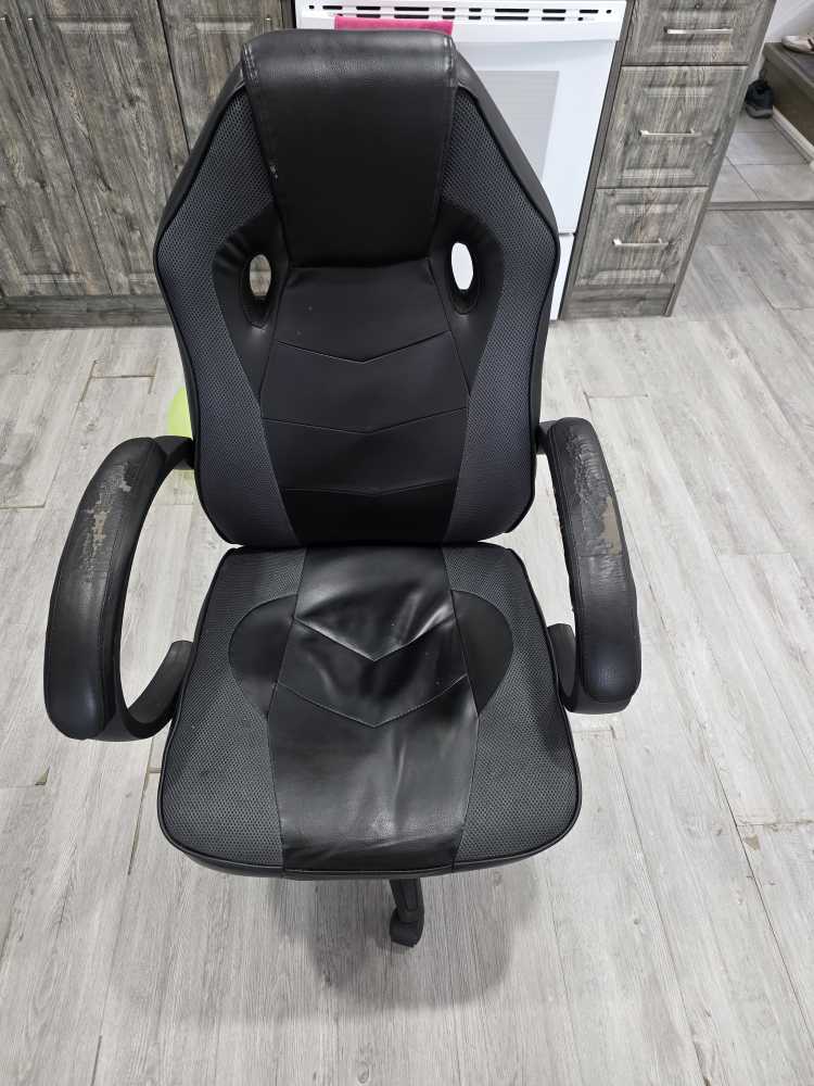 Gaming Chair - Black. For free - photo 2