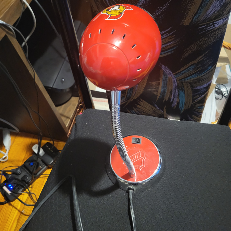 Ottawa Senators NHL Desk Lamp - photo 3