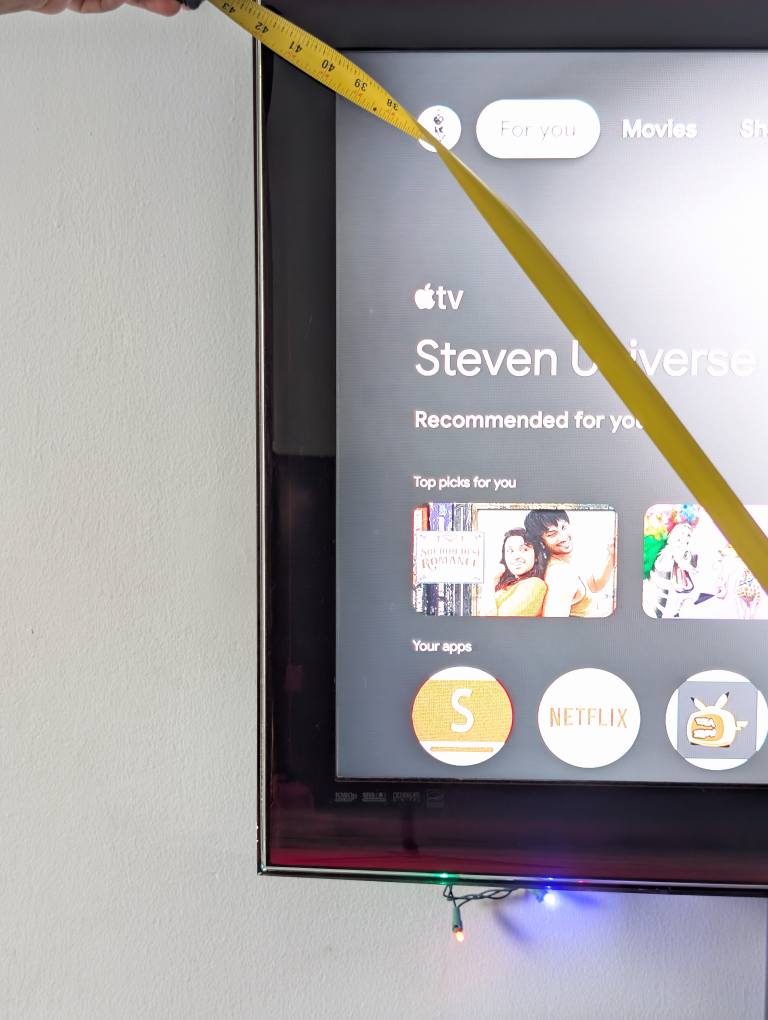 TV with stand, Chromecast,soundbar - photo 2