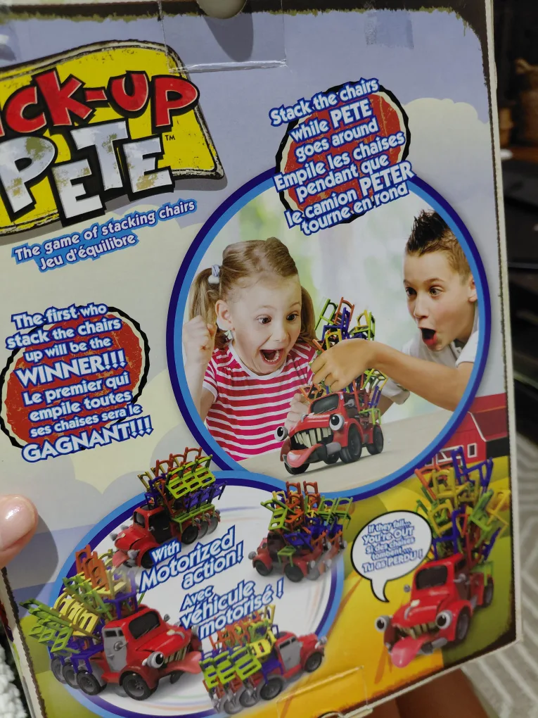 Pick-Up Pete Stacking Chairs Game image indicator(2)