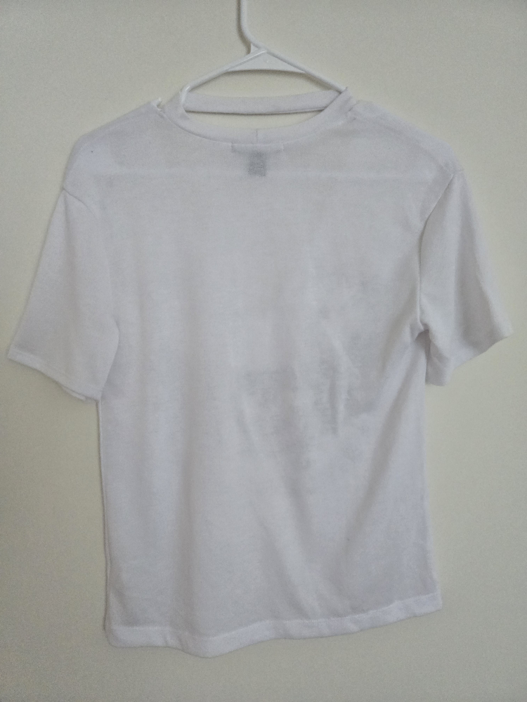 Revamped XS White Graphic T-Shirt - photo 3