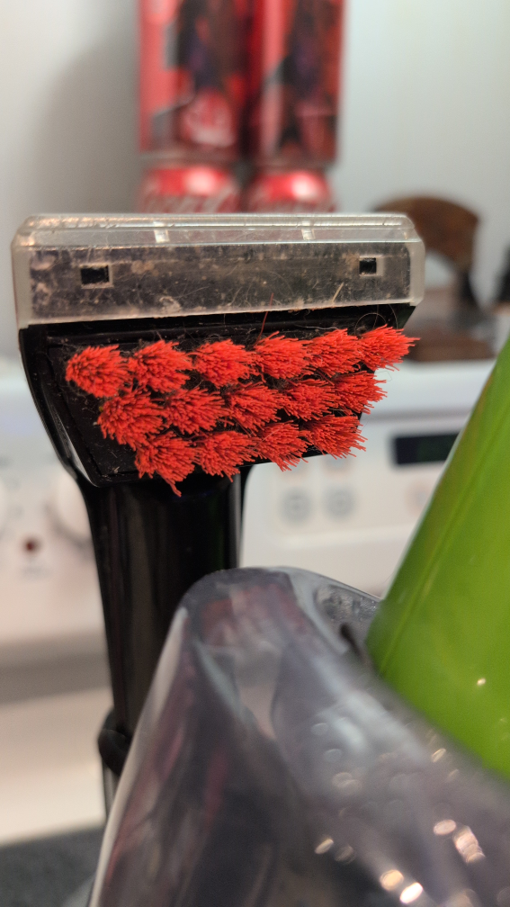 Bissell Little Green ProHeat Pet Carpet Cleaner - photo 2