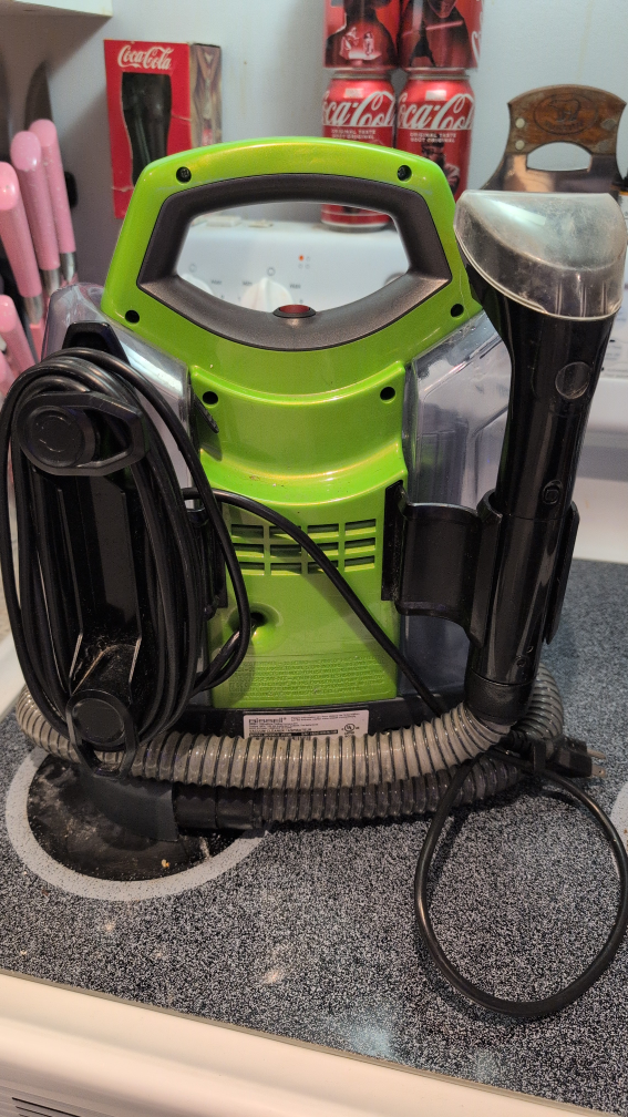 Bissell Little Green ProHeat Pet Carpet Cleaner - photo 3