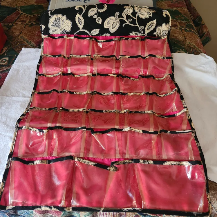 Hanging Doublesided Organizer thumbnail