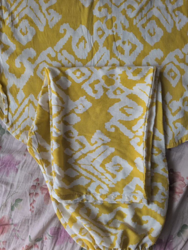 Yellow & White Patterned Tunic Top image indicator(3)