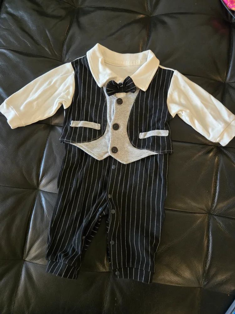 Baby Tuxedo Onesie - Black & White 6M thumbnail