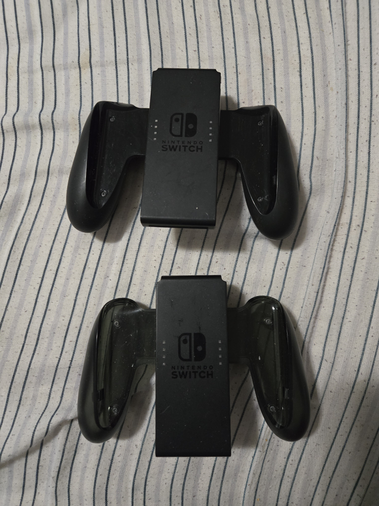 Splatoon OLED Nintendo switch + accessories - photo 3