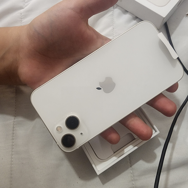 New Apple iPhone 13 - White - photo 3