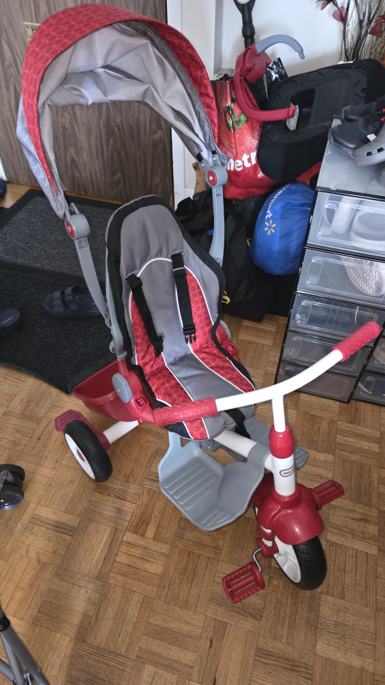 Little tikes trike - photo 3