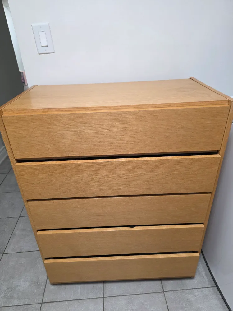 Wooden 5-Drawer Dresser thumbnail
