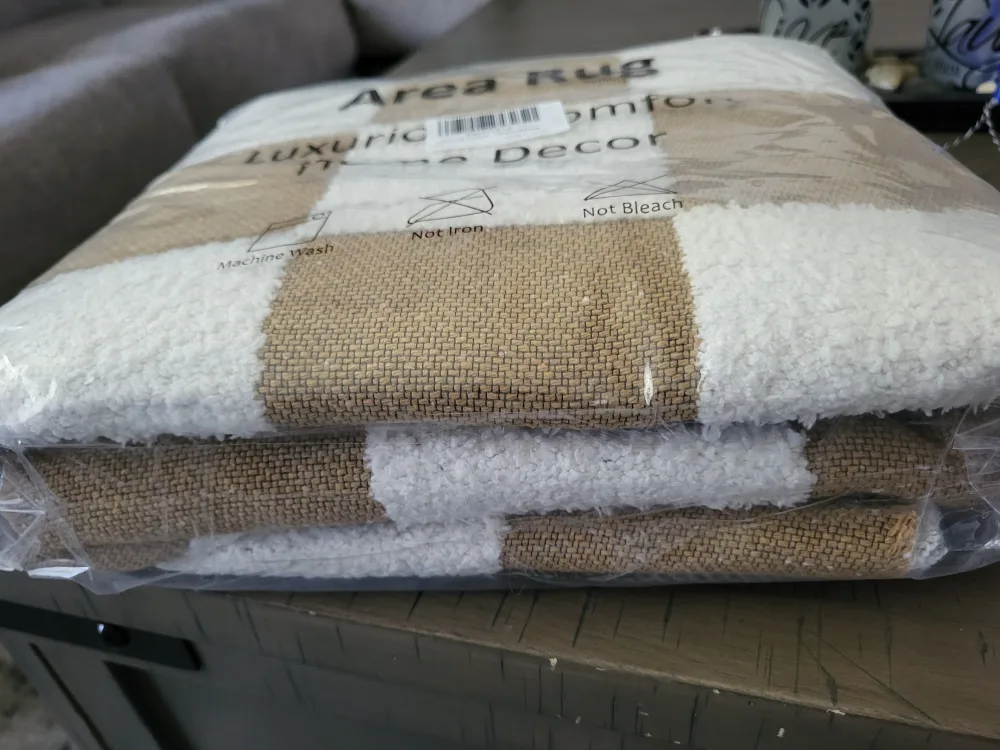 Checkered Rug - Brown and White image indicator(6)