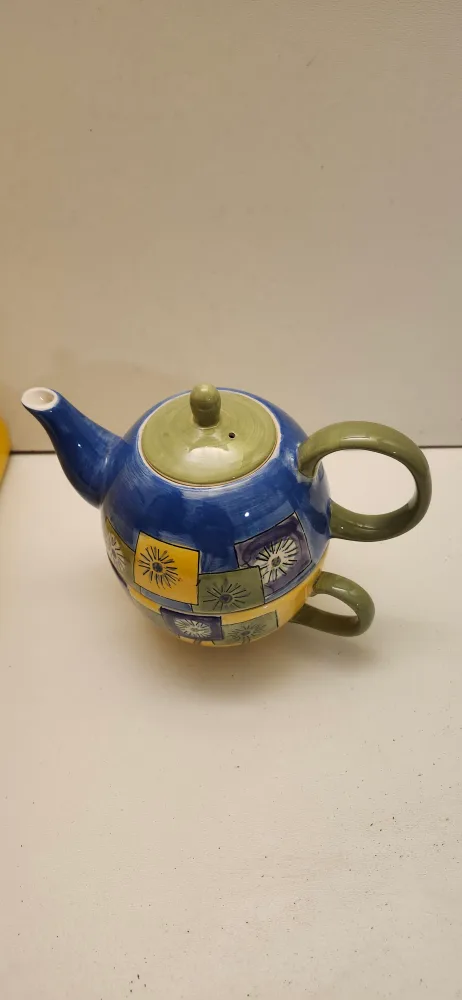 Teapot and Cup Set - Blue, Yellow, Green thumbnail