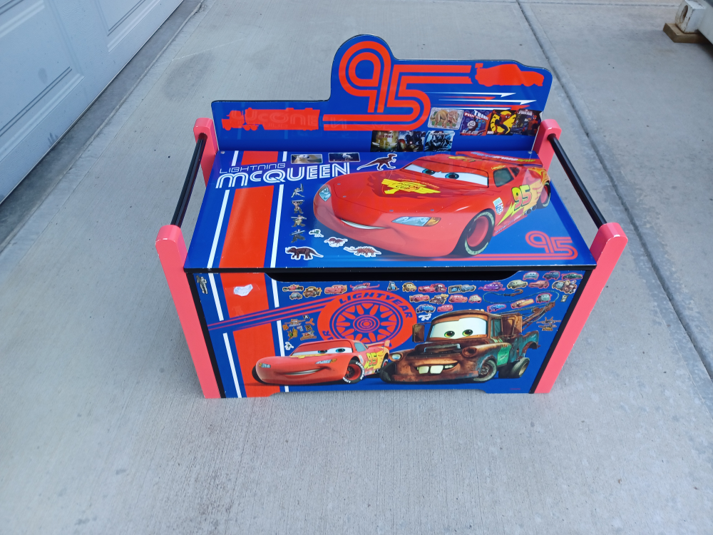 Disney Cars Lightning McQueen Toy Box Bench