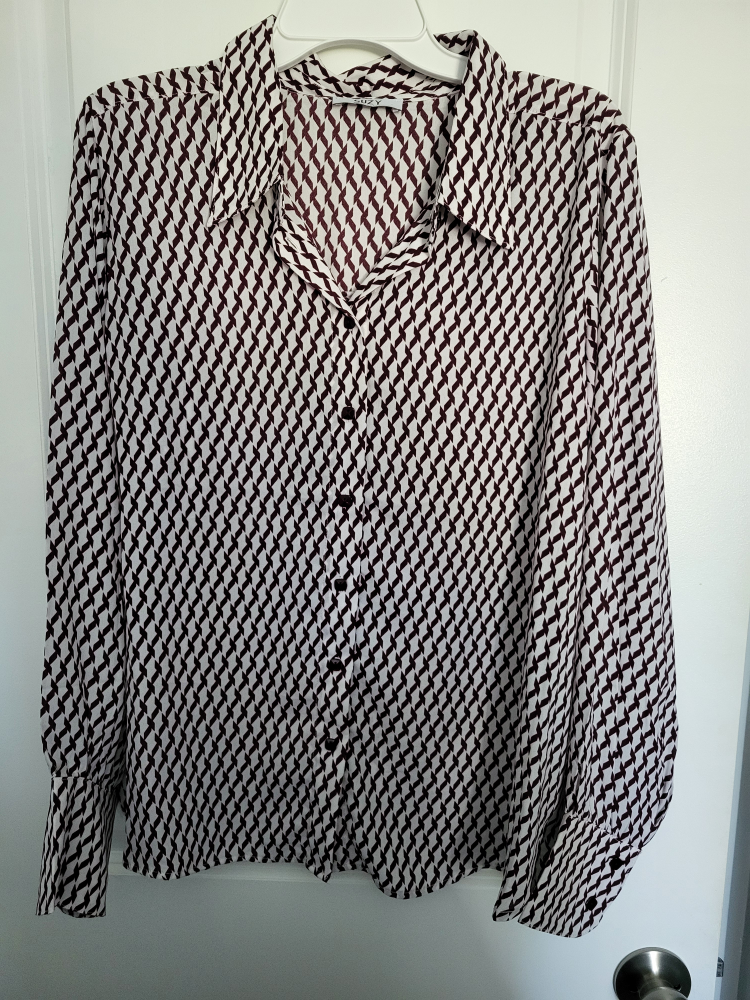 Suzy Shier blouse size XXL