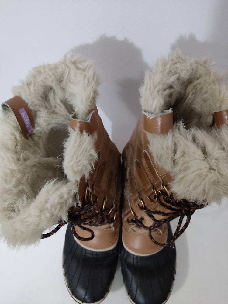 Sorel Women's snow Boots - Size 11 US /9 UK - photo 3