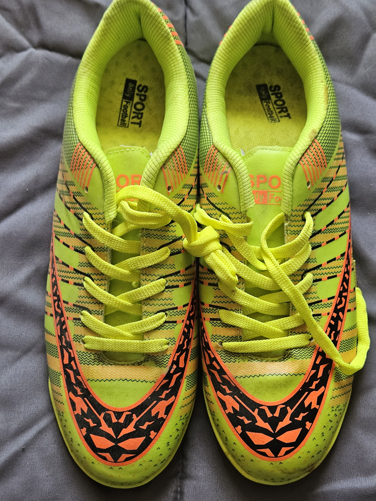 Sport Indoor Soccer Shoes size 9