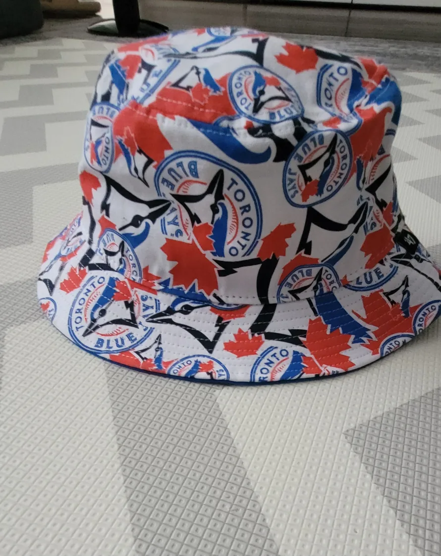 Toronto Blue Jays Bucket Hat - Size S/M thumbnail