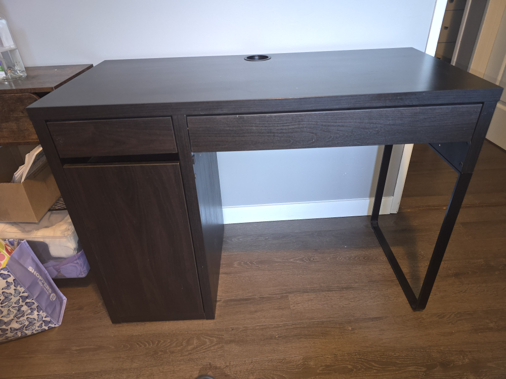IKEA Micke Desk - Black