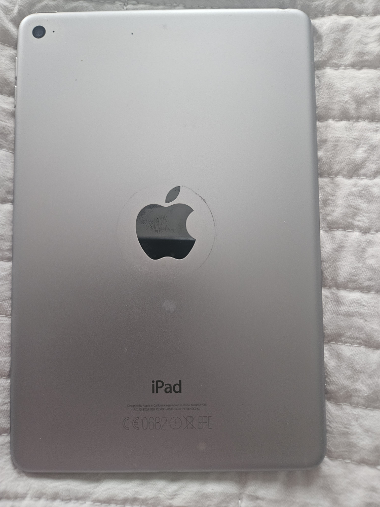 Apple iPad Model A1538