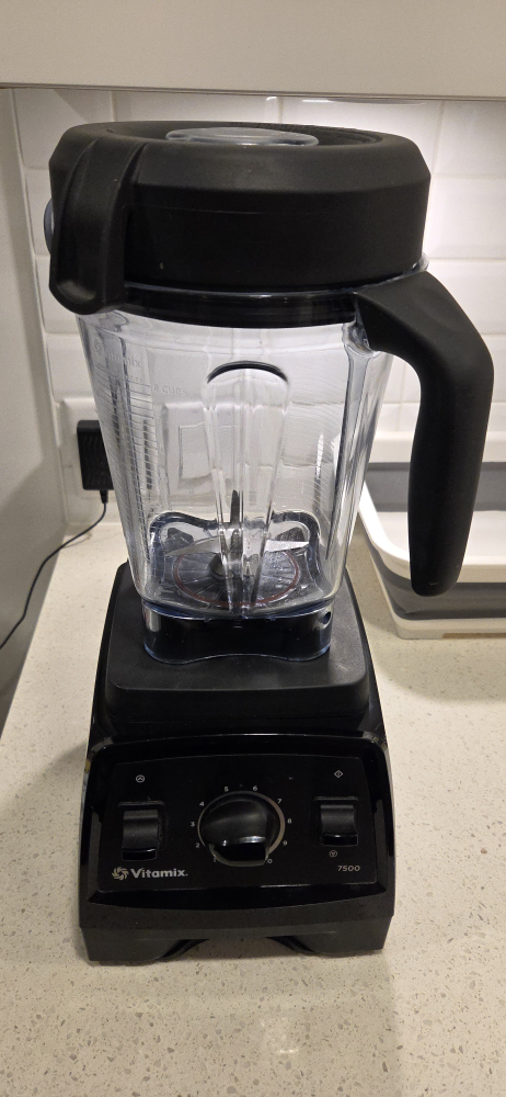 Vitamix 7500 Blender - photo 2