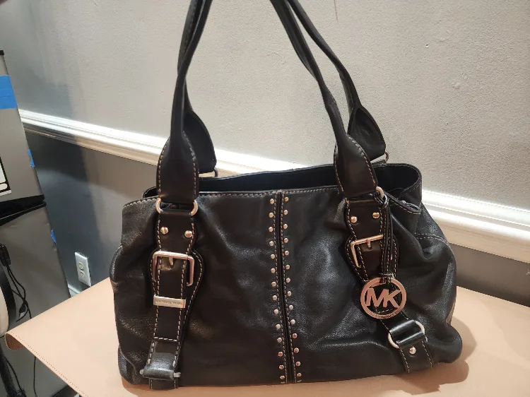 Michael Kors Black Leather Shoulder Bag thumbnail