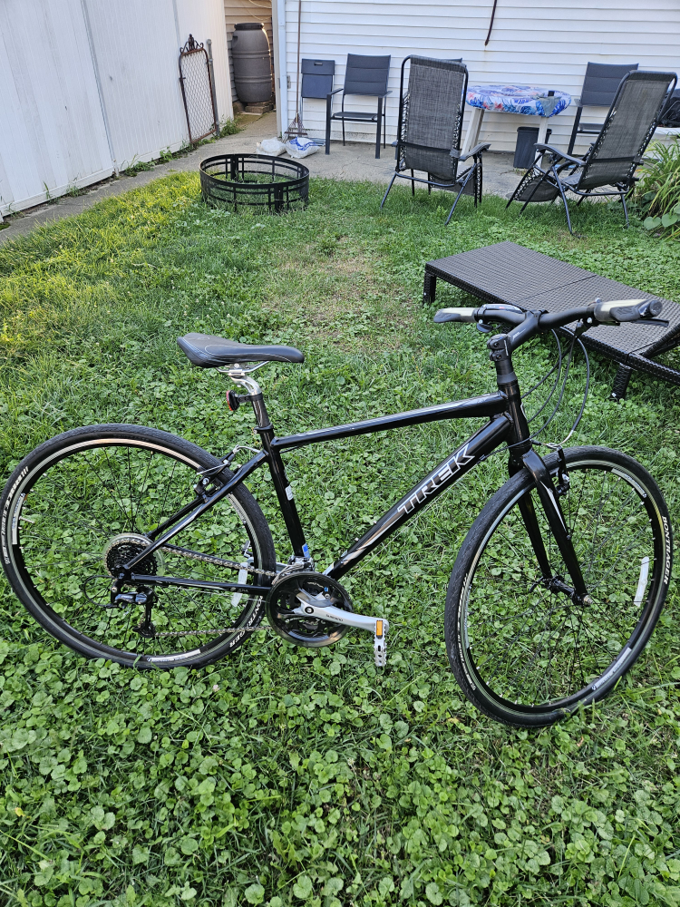 trek FX hybrid bike - photo 5